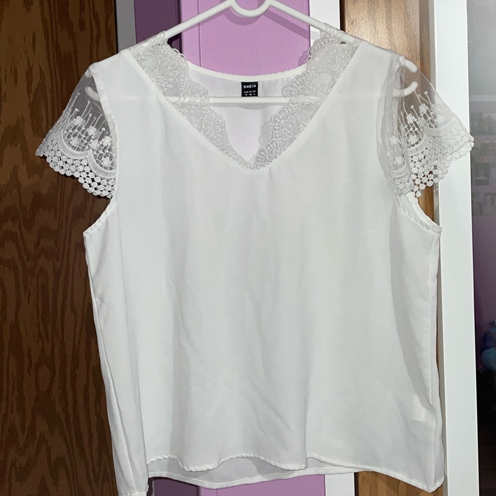 White lace v neck tee blouse